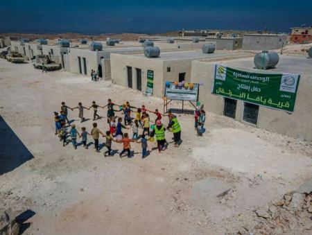 قرية "يافا البرتقال" ... أقيمت بتبرّعات أهل الداخل للّاجئين السوريّين
